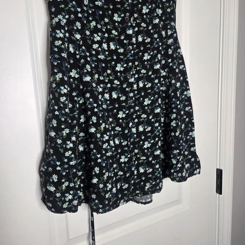 Mudd Juniors Mini Dress With Tie Back and Pockets Size Small - Picture 3 of 8